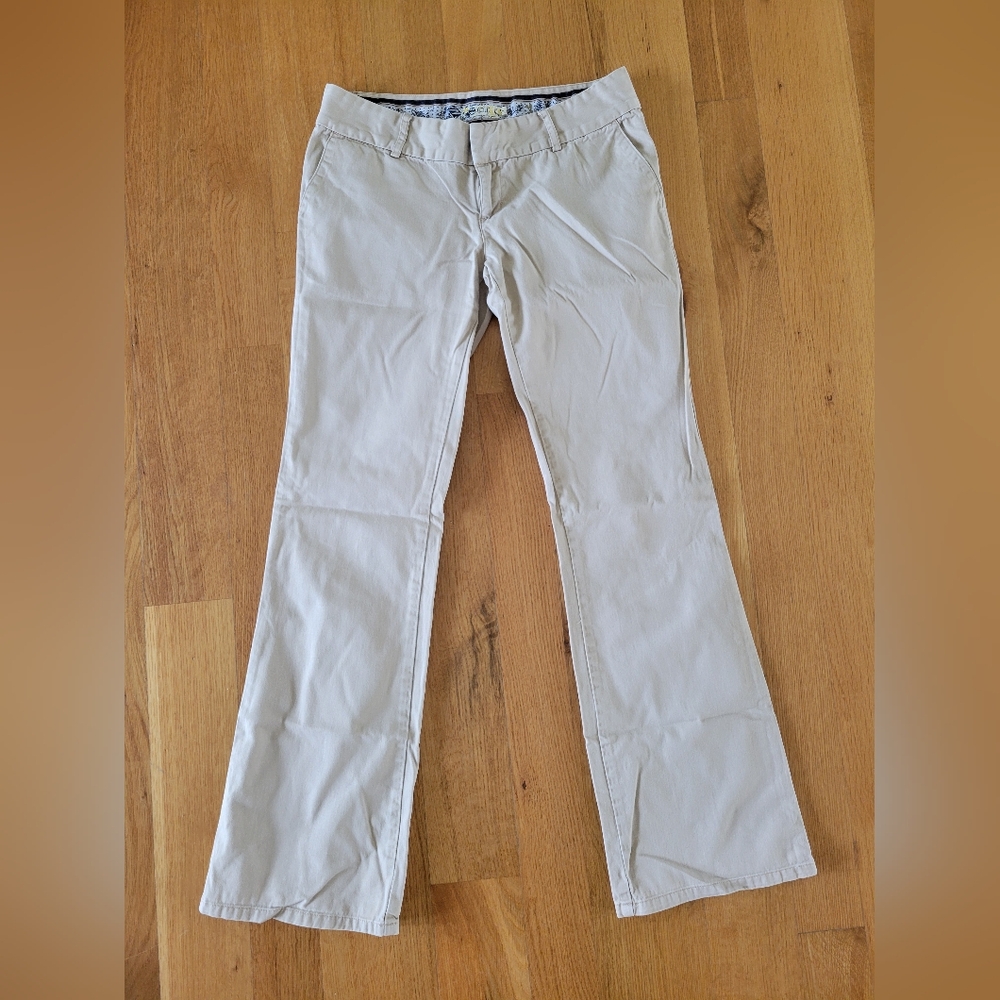 Size 7 khaki pants
